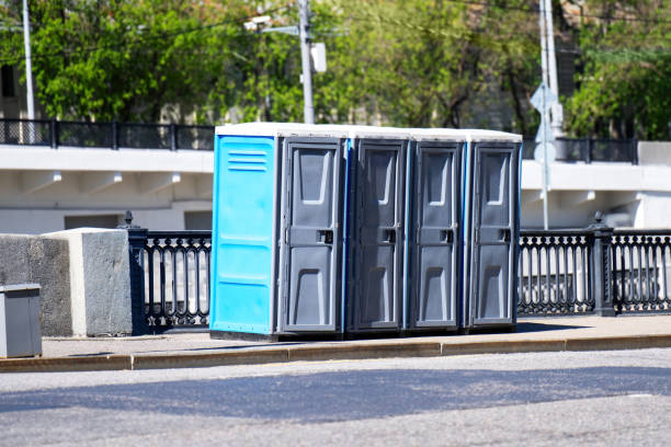 Best Construction site porta potty rental  in Maple Bluff, WI